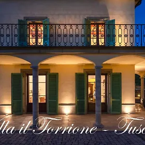 https://il-torrione-elegance-luxury-villa-near-lucca.it-tuscanyhotel.com
